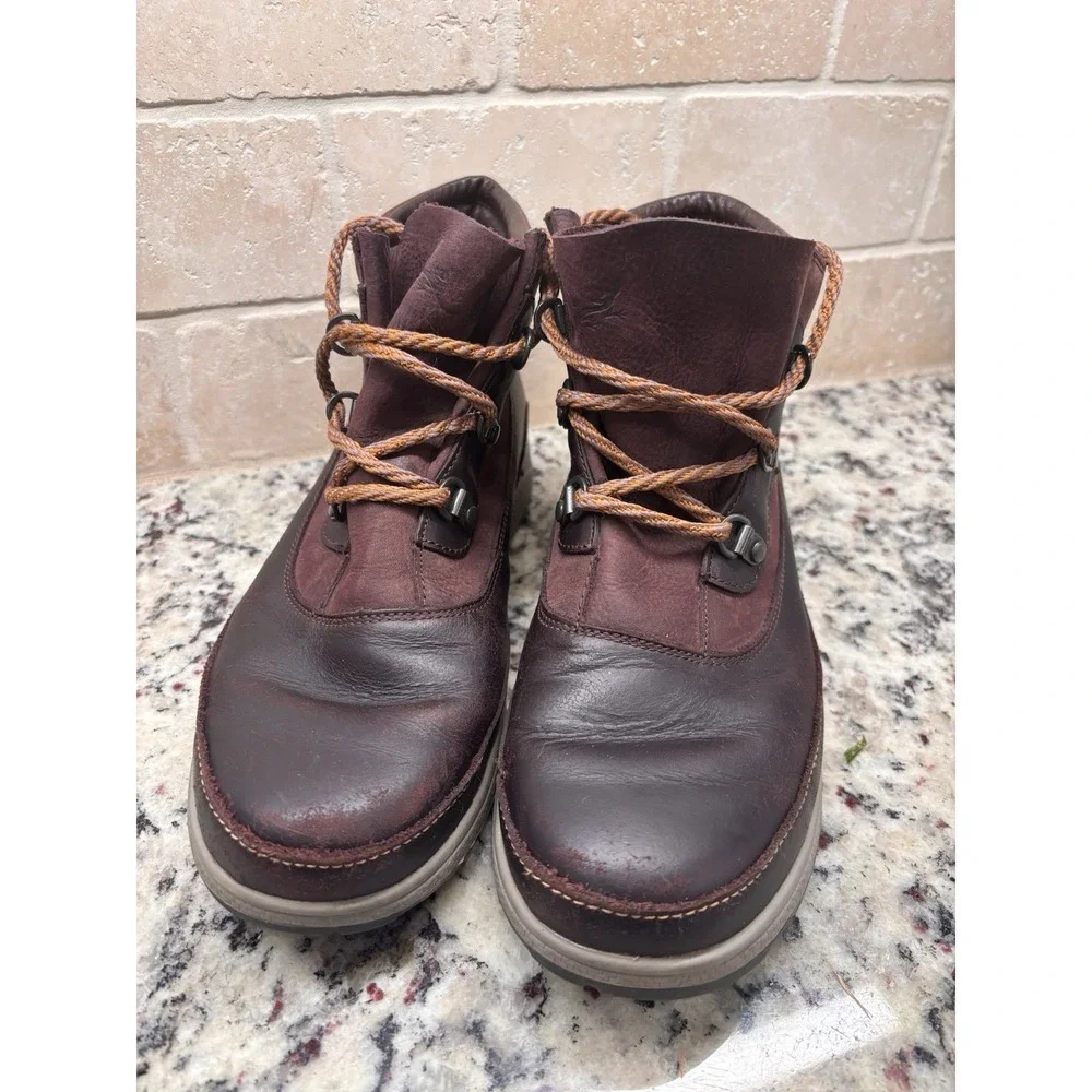 Chaco Ember‎ Leather Hiking Boots Women's 8 Mahogany Burgundy Gorpcore